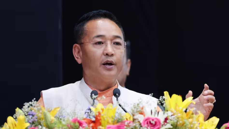 Sikkim  के मुख्यमंत्री ने सरकार गठन दिवस समारोह में राज्य की प्रगति का श्रेय टीम वर्क को दिया