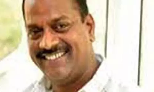 प्रसिद्ध टॉलीवुड निर्देशक रविकुमार चौधरी का निधन प्रसिद्ध टॉलीवुड निर्देशक रविकुमार चौधरी का निधन