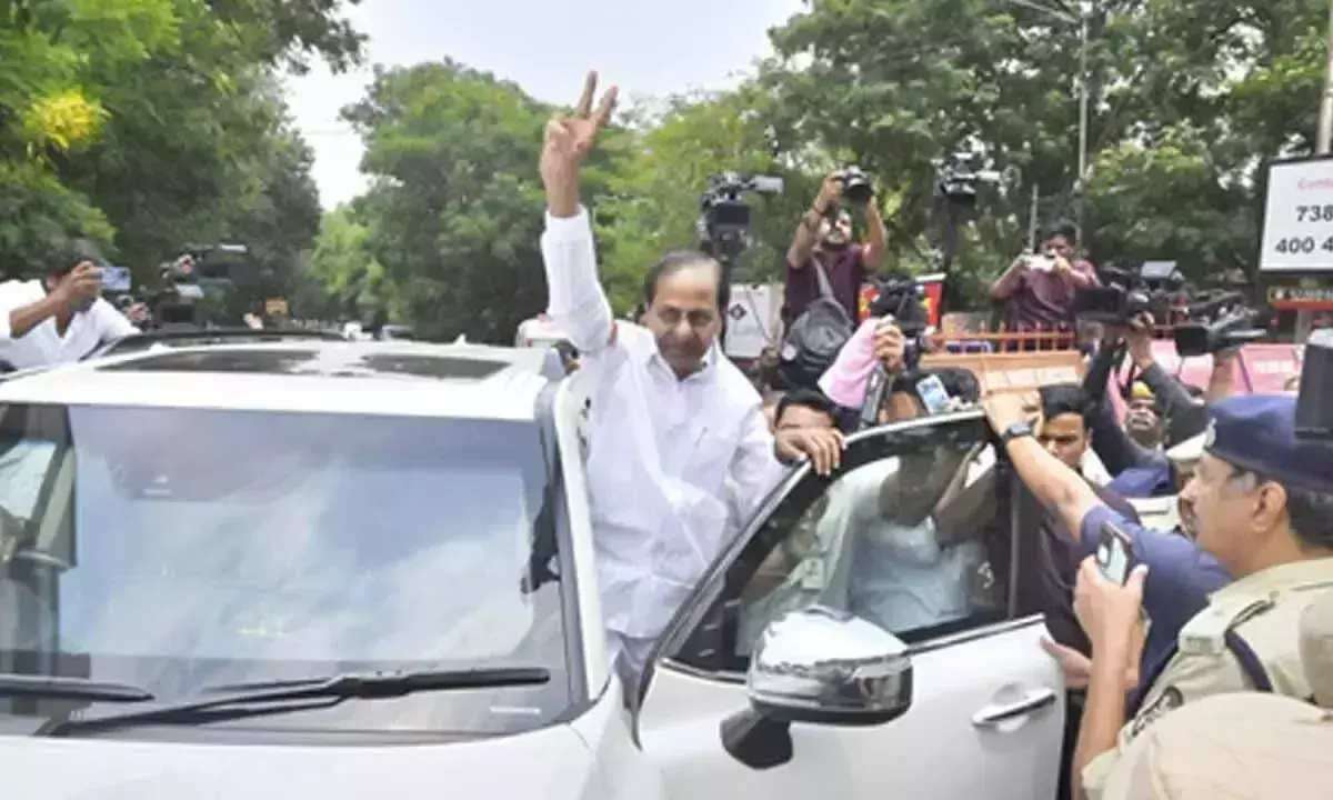 KCR की कालेश्वरम पर जांच समाप्त, घायल पल्ला राजेश्वर रेड्डी से मिलने जाएंगे KCR की कालेश्वरम पर जांच समाप्त, घायल पल्ला राजेश्वर रेड्डी से मिलने जाएंगे
