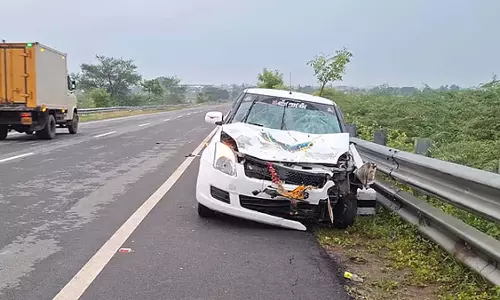 तमिलनाडु के विरुधाचलम के पास सड़क दुर्घटना में तीन तीर्थयात्रियों की मौत, चार घायल