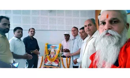 संत कबीर ने लोगों को सच्चा धार्मिक होना सिखाया: Kaith संत कबीर ने लोगों को सच्चा धार्मिक होना सिखाया: Kaith