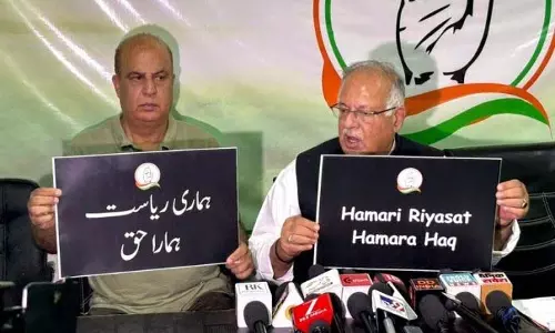 कांग्रेस ने Kashmir में ‘हमारा राज्य-हमारा अधिकार’ अभियान शुरू किया