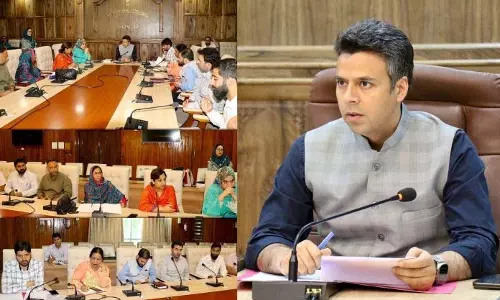 DC श्रीनगर ने मिशन युवा पर पहली DLIC बैठक की अध्यक्षता की