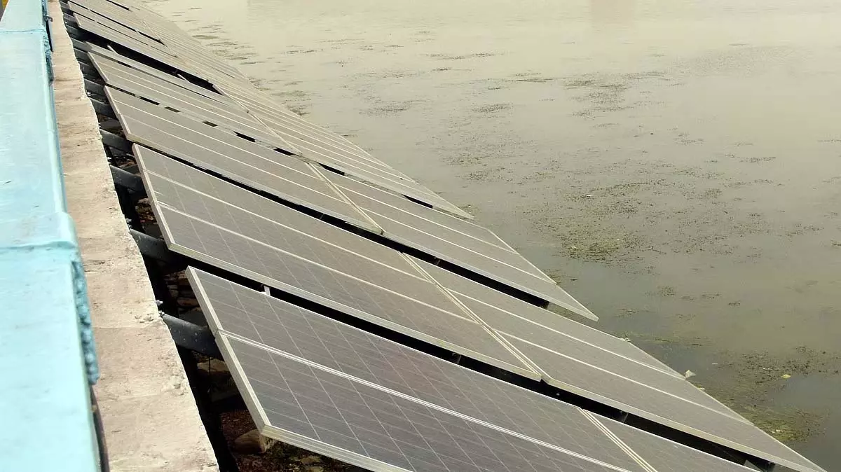 मध्य प्रदेश सरकार छत पर सौर ऊर्जा के लिए RESCO मॉडल अपनाएगी मध्य प्रदेश सरकार छत पर सौर ऊर्जा के लिए RESCO मॉडल अपनाएगी