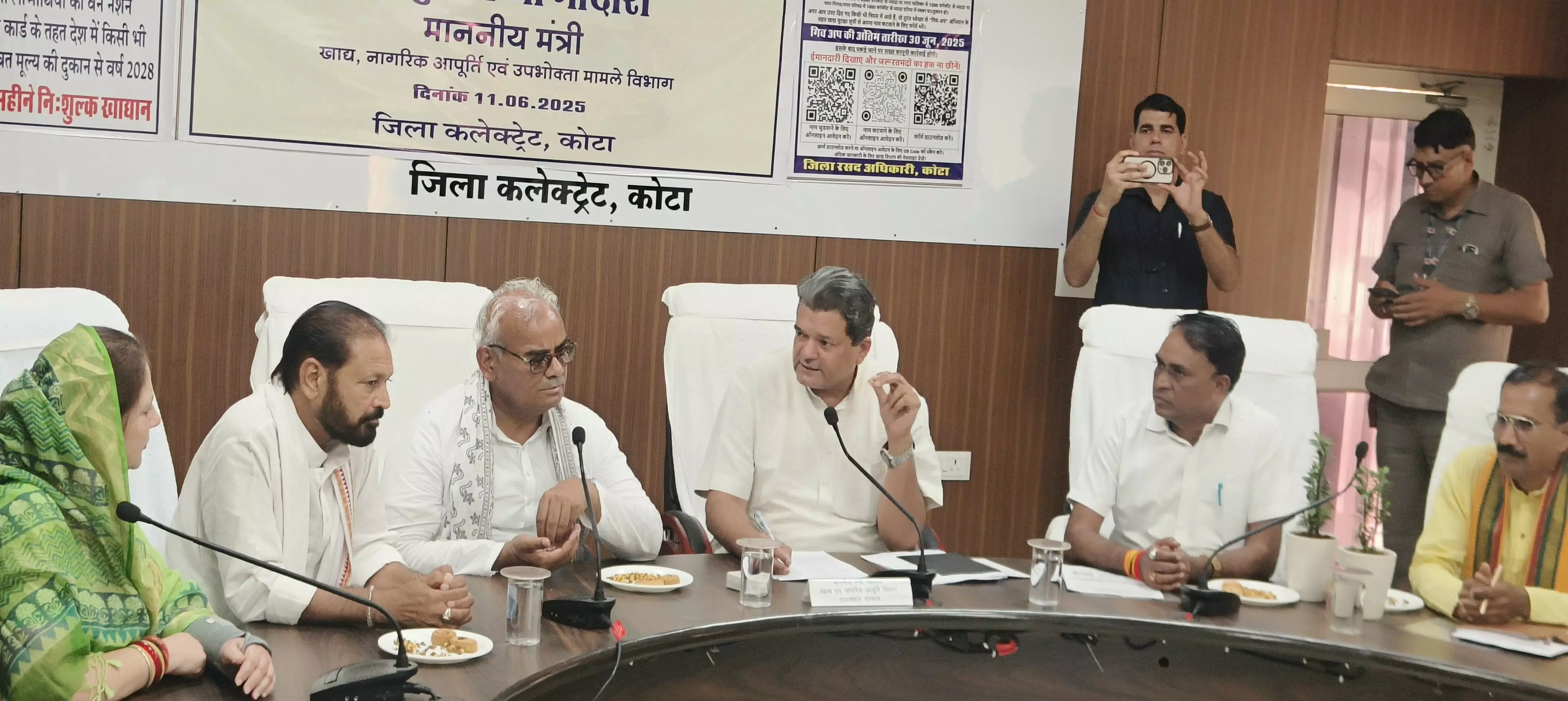 Jaipur: गिव-अप अभियान में 21 लाख अपात्रों ने छोड़ी खाद्य सुरक्षा Jaipur: गिव-अप अभियान में 21 लाख अपात्रों ने छोड़ी खाद्य सुरक्षा
