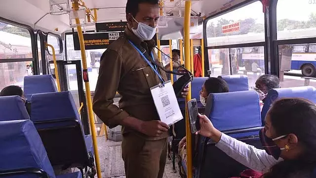BMTC की उपलब्धि: UPI टिकट राजस्व 50% तक पहुंचा BMTC की उपलब्धि: UPI टिकट राजस्व 50% तक पहुंचा