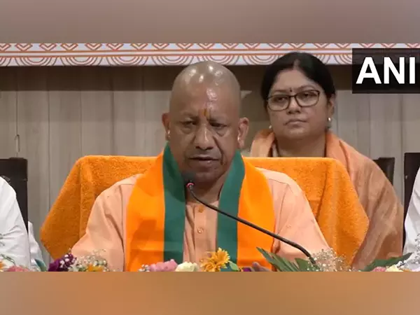UP CM मुख्यमंत्री कृषक दुर्घटना कल्याण योजना के तहत 431 लाभार्थियों को 21 करोड़ रुपये की सहायता वितरित करेंगे UP CM मुख्यमंत्री कृषक दुर्घटना कल्याण योजना के तहत 431 लाभार्थियों को 21 करोड़ रुपये की सहायता वितरित करेंगे