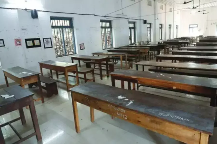 Kerala सरकार स्कूल के समय पर पुनर्विचार करने को तैयार Kerala सरकार स्कूल के समय पर पुनर्विचार करने को तैयार
