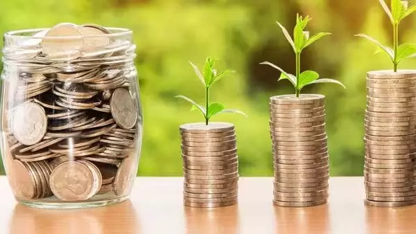 ₹10K मासिक SIP 12 वर्षों में बढ़कर ₹50 लाख हो जाती है ₹10K मासिक SIP 12 वर्षों में बढ़कर ₹50 लाख हो जाती है