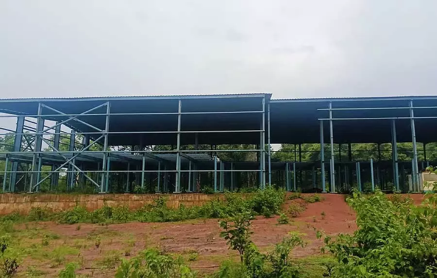 Sirsi : कृषि उपज कोल्ड स्टोरेज का काम रुका Sirsi : कृषि उपज कोल्ड स्टोरेज का काम रुका