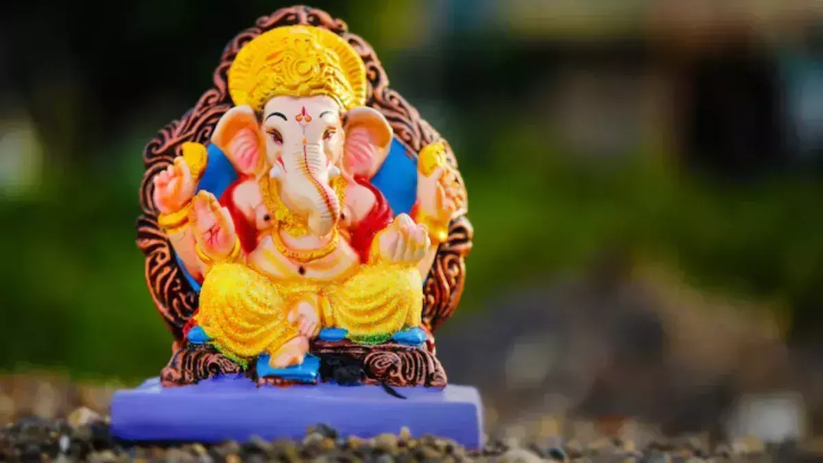 Ganesh Ashtakam: भगवान गणेश की विशेष कृपा पाने का सबसे सरलतम उपाय Ganesh Ashtakam: भगवान गणेश की विशेष कृपा पाने का सबसे सरलतम उपाय
