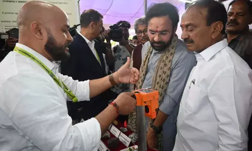 भारत भूविज्ञान में भविष्य के लिए तैयार रास्ता तैयार कर रहा है: Kishan Reddy भारत भूविज्ञान में भविष्य के लिए तैयार रास्ता तैयार कर रहा है: Kishan Reddy