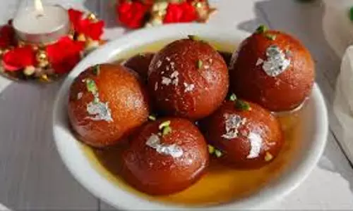 हलवाई जैसे  घर पर बनाएं Gulab Jamun