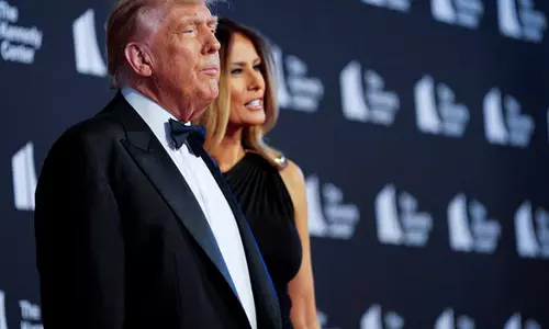 Trump ने कहा- लॉस एंजिल्स को बचाने में मेरी मदद करके मुझे बहुत गर्व है Trump ने कहा- लॉस एंजिल्स को बचाने में मेरी मदद करके मुझे बहुत गर्व है