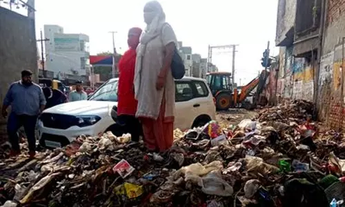Sirsa में शराब की दुकान के निर्माण को लेकर ग्रामीणों में रोष