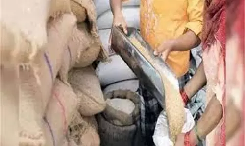 Haryana: सरकार ने पीओएस मशीन में शत-प्रतिशत ई-केवाईसी अनिवार्य किया Haryana: सरकार ने पीओएस मशीन में शत-प्रतिशत ई-केवाईसी अनिवार्य किया