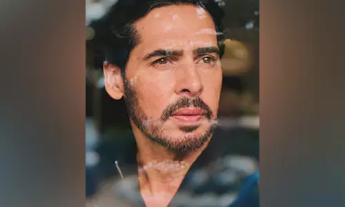 मीठी नदी से गाद निकालने के मामले में पूछताछ के लिए डीनो मोरिया ED कार्यालय पहुंचे