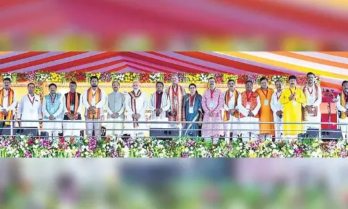 नया ट्रैक, मिले-जुले संकेत: Majhi सरकार के 365 दिन