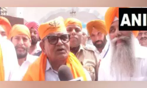 पंजाब के राज्यपाल गुलाब चंद कटारिया ने PM Modi की सराहना की पंजाब के राज्यपाल गुलाब चंद कटारिया ने PM Modi की सराहना की