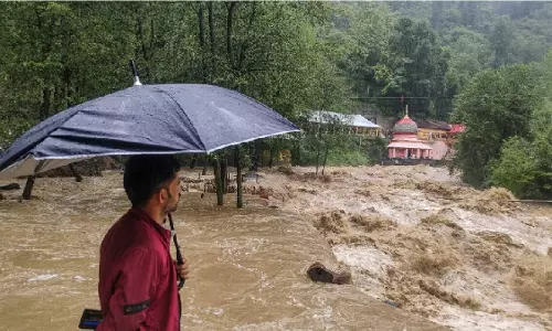 Uttarakhand में इन जिलों में होगी बारिश, पढ़ें IMD का पुर्वनुमान Uttarakhand में इन जिलों में होगी बारिश, पढ़ें IMD का पुर्वनुमान