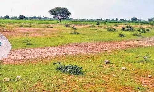 Telangana: कुकटपल्ली हाउसिंग बोर्ड का प्लॉट 2.98 लाख रुपये प्रति वर्ग गज पर बिका