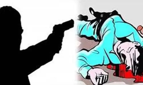 Noida: दिनदहाड़े युवक की गोली मारकर हत्या