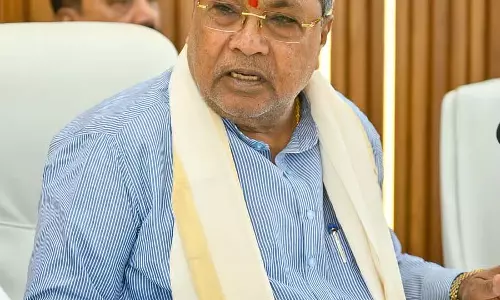 सिद्धारमैया ने आंध्र के CM को पत्र लिखकर तोतापुरी आम पर प्रतिबंध हटाने की मांग की सिद्धारमैया ने आंध्र के CM को पत्र लिखकर तोतापुरी आम पर प्रतिबंध हटाने की मांग की