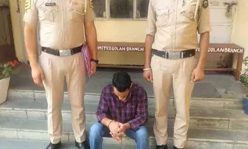 Solan Police ने मादक पदार्थ के अपराधियों पर शिकंजा कसते हुए निवारक गिरफ्तारियां कीं