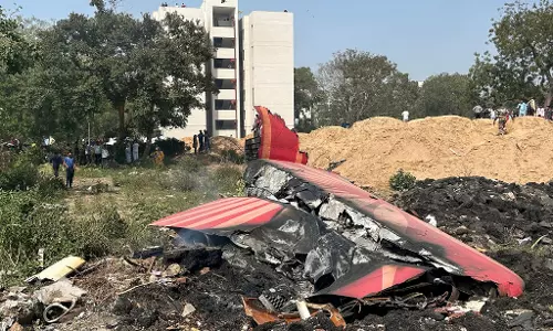 एयर इंडिया विमान के दुर्घटनाग्रस्त होने पर सांसद बृजमोहन अग्रवाल ने जताया दुःख एयर इंडिया विमान के दुर्घटनाग्रस्त होने पर सांसद बृजमोहन अग्रवाल ने जताया दुःख