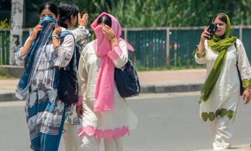 Jammu में भीषण गर्मी से निपटने की तैयारियों की समीक्षा की