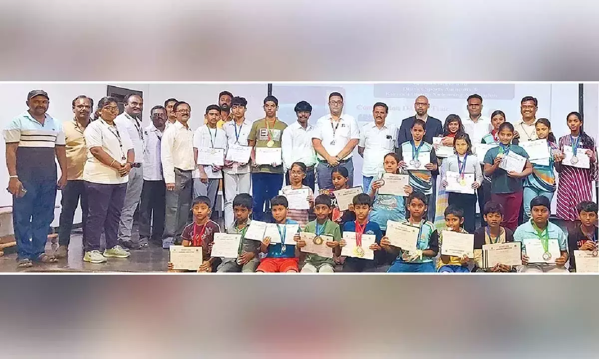 Andhra: जिला स्तरीय तैराकी प्रतियोगिता आयोजित