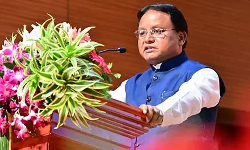 Odisha के सीएम मोहन चरण माझी ने अबू धाबी के लिए सीधी उड़ान सेवा का किया उद्घाटन Odisha के सीएम मोहन चरण माझी ने अबू धाबी के लिए सीधी उड़ान सेवा का किया उद्घाटन