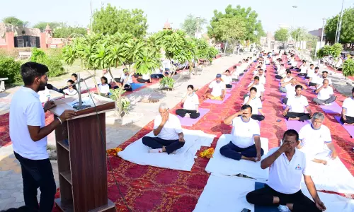 Bikaner: हरित योग कार्यक्रम आयोजित, योगाभ्यास से दिया आरोग्यता का संदेश