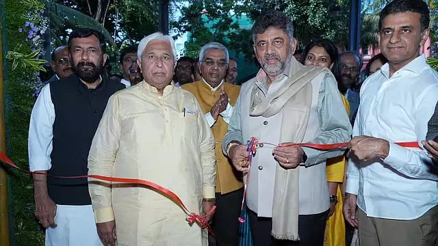 सिलिकॉन सिटी की लोकप्रियता में बाधा बन रही यातायात समस्या का जल्द समाधान किया जाएगा: DK Shivakumar सिलिकॉन सिटी की लोकप्रियता में बाधा बन रही यातायात समस्या का जल्द समाधान किया जाएगा: DK Shivakumar