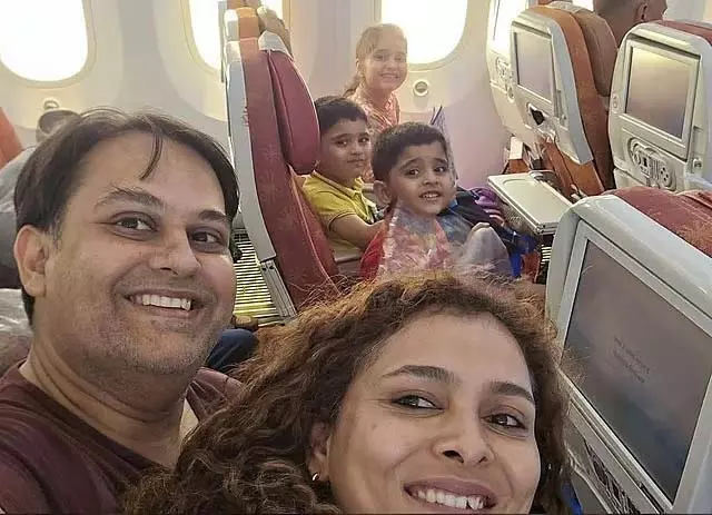 आखिरी सेल्फी: लंदन का सपना लेकर निकले एक मेडिकल जोड़े की कहानी आखिरी सेल्फी: लंदन का सपना लेकर निकले एक मेडिकल जोड़े की कहानी