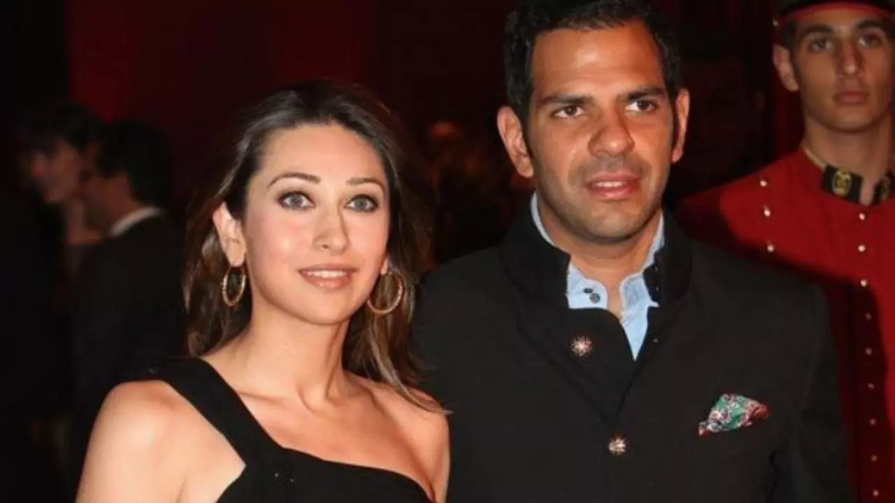 Karisma Kapoor के पूर्व पति संजय कपूर का निधन Karisma Kapoor के पूर्व पति संजय कपूर का निधन