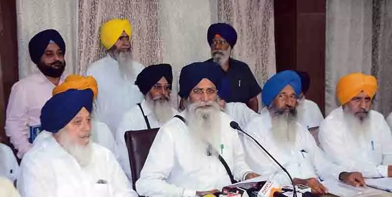 Dhami: आप सरकार एसजीपीसी मामलों में हस्तक्षेप करने की कोशिश कर रही Dhami: आप सरकार एसजीपीसी मामलों में हस्तक्षेप करने की कोशिश कर रही