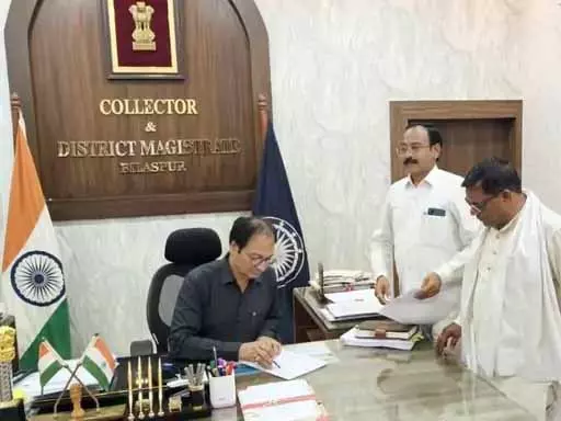 बिलासपुर निगम का मामला, संविदा नियुक्ति के प्रस्ताव को निरस्त करने की मांग बिलासपुर निगम का मामला, संविदा नियुक्ति के प्रस्ताव को निरस्त करने की मांग