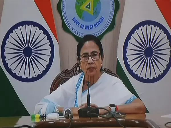 Bangladesh में टैगोर के घर में तोड़फोड़ पर ममता बनर्जी ने पीएम मोदी को लिखा पत्र Bangladesh में टैगोर के घर में तोड़फोड़ पर ममता बनर्जी ने पीएम मोदी को लिखा पत्र