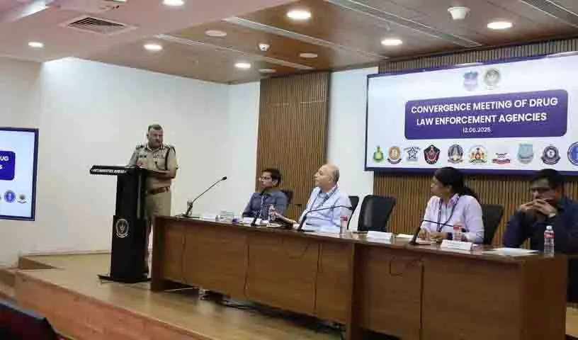 Telangana Anti-Narcotics ब्यूरो ने उभरते खतरों से निपटने के लिए अभिसरण बैठक आयोजित की Telangana Anti-Narcotics ब्यूरो ने उभरते खतरों से निपटने के लिए अभिसरण बैठक आयोजित की