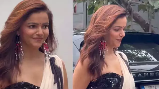 Rubina Dilaik : दिखाया क्लासी अंदाज, पैपराज़ी को किया नमस्ते Rubina Dilaik : दिखाया क्लासी अंदाज, पैपराज़ी को किया नमस्ते
