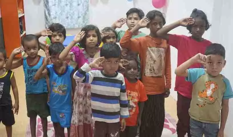 COWE ने हैदराबाद के बालानगर में श्रमिकों के लिए 20वां निःशुल्क अवेक्षा डे केयर सेंटर खोला COWE ने हैदराबाद के बालानगर में श्रमिकों के लिए 20वां निःशुल्क अवेक्षा डे केयर सेंटर खोला