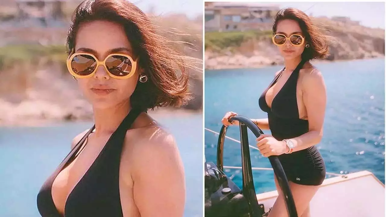 Esha गुप्ता ने गर्मियों में शानदार अंदाज में अपनी खूबसूरती का जलवा बिखेरा Esha गुप्ता ने गर्मियों में शानदार अंदाज में अपनी खूबसूरती का जलवा बिखेरा
