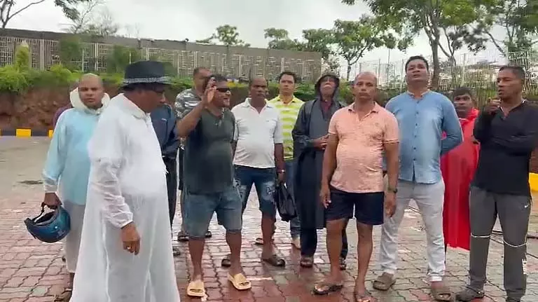 GOA: नक़्वेरी-बैतूल श्मशान विवाद बढ़ा, ग्रामीणों ने पंचायत को दरकिनार किया GOA: नक़्वेरी-बैतूल श्मशान विवाद बढ़ा, ग्रामीणों ने पंचायत को दरकिनार किया