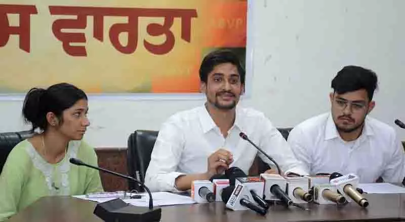 ABVP ने कोचिंग संस्थानों के नियमन की मांग की और परिसर के मुद्दों को उठाया ABVP ने कोचिंग संस्थानों के नियमन की मांग की और परिसर के मुद्दों को उठाया
