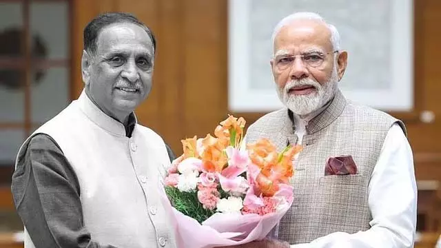 गुजरात विमान हादसा: PM Modi ने दोस्त के खोने पर जताया शोक गुजरात विमान हादसा: PM Modi ने दोस्त के खोने पर जताया शोक