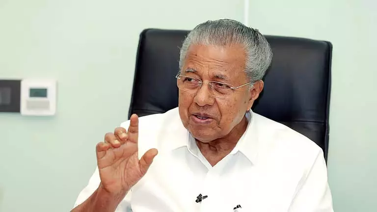 Kerala के मुख्यमंत्री ने सरकारी अधिकारियों से फाइलों की गति बढ़ाने का आग्रह किया Kerala के मुख्यमंत्री ने सरकारी अधिकारियों से फाइलों की गति बढ़ाने का आग्रह किया
