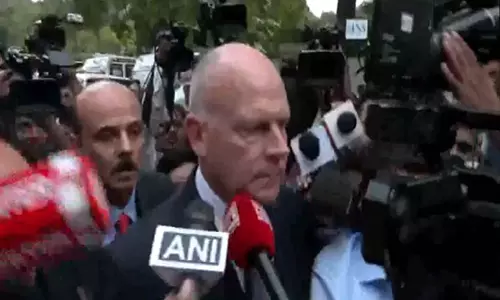 Air India CEO कैम्पबेल विल्सन अहमदाबाद में AI-171 विमान दुर्घटना स्थल पर पहुंचे Air India CEO कैम्पबेल विल्सन अहमदाबाद में AI-171 विमान दुर्घटना स्थल पर पहुंचे