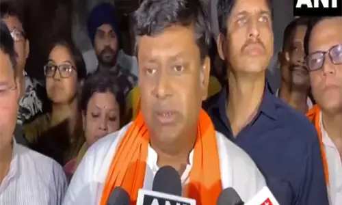West Bengal BJP ने अहमदाबाद विमान दुर्घटना के मद्देनजर सभी राजनीतिक कार्यक्रम रद्द किए West Bengal BJP ने अहमदाबाद विमान दुर्घटना के मद्देनजर सभी राजनीतिक कार्यक्रम रद्द किए