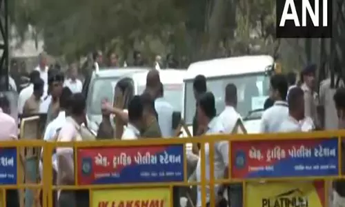 PM Modi अहमदाबाद में AI-171 दुर्घटनास्थल पर पहुंचे PM Modi अहमदाबाद में AI-171 दुर्घटनास्थल पर पहुंचे